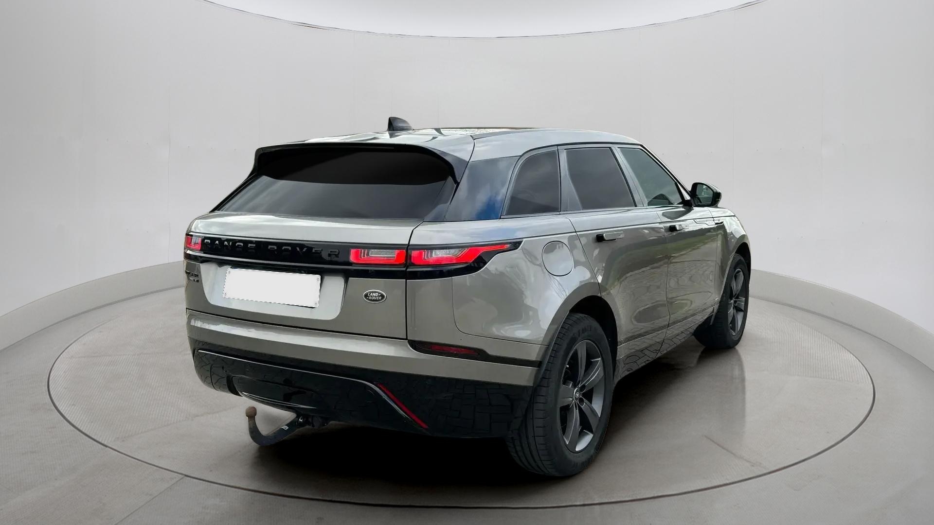 2019 Land Rover Range Rover Velar 2.0L P250 R-Dynamic HSE S - Image 5
