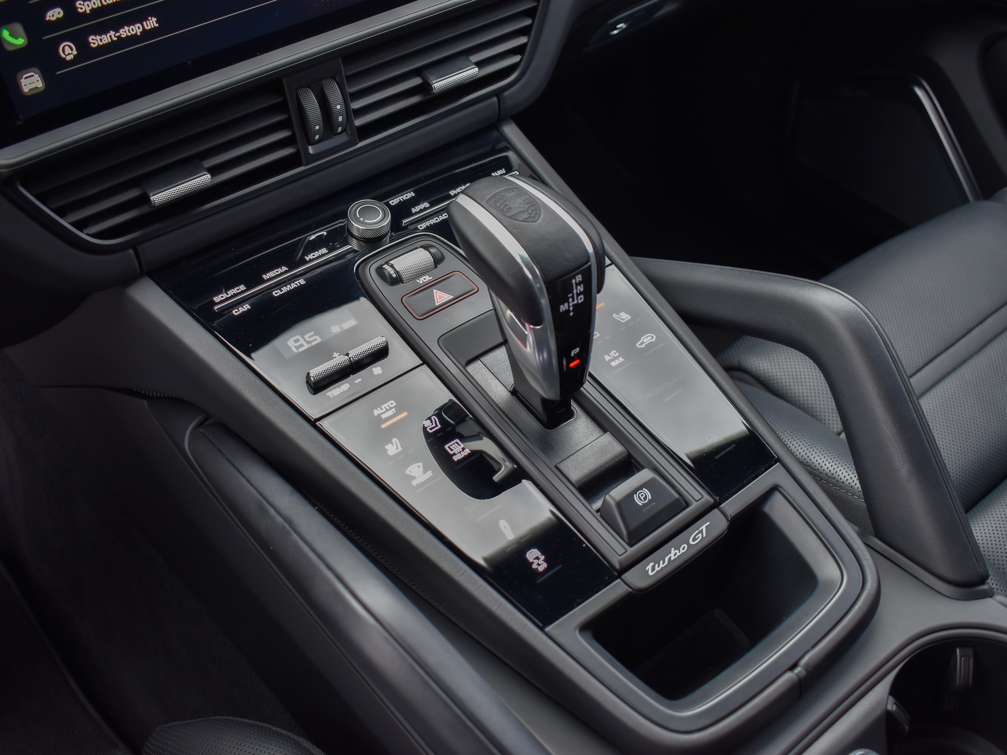2023 Porsche Cayenne 4.0 Turbo GT FULL - Image 16
