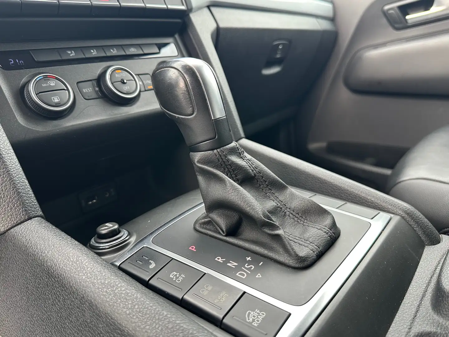 2020 Volkswagen Amarok V6 3.0 TDI 4MOTION - Image 13
