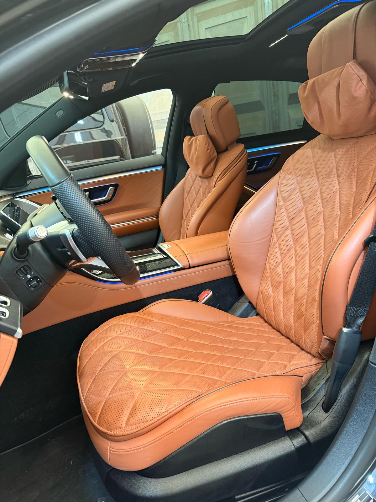 2022 Mercedes-Benz S 580 Long e 4-Matic PHEV (375 kW) - Image 18
