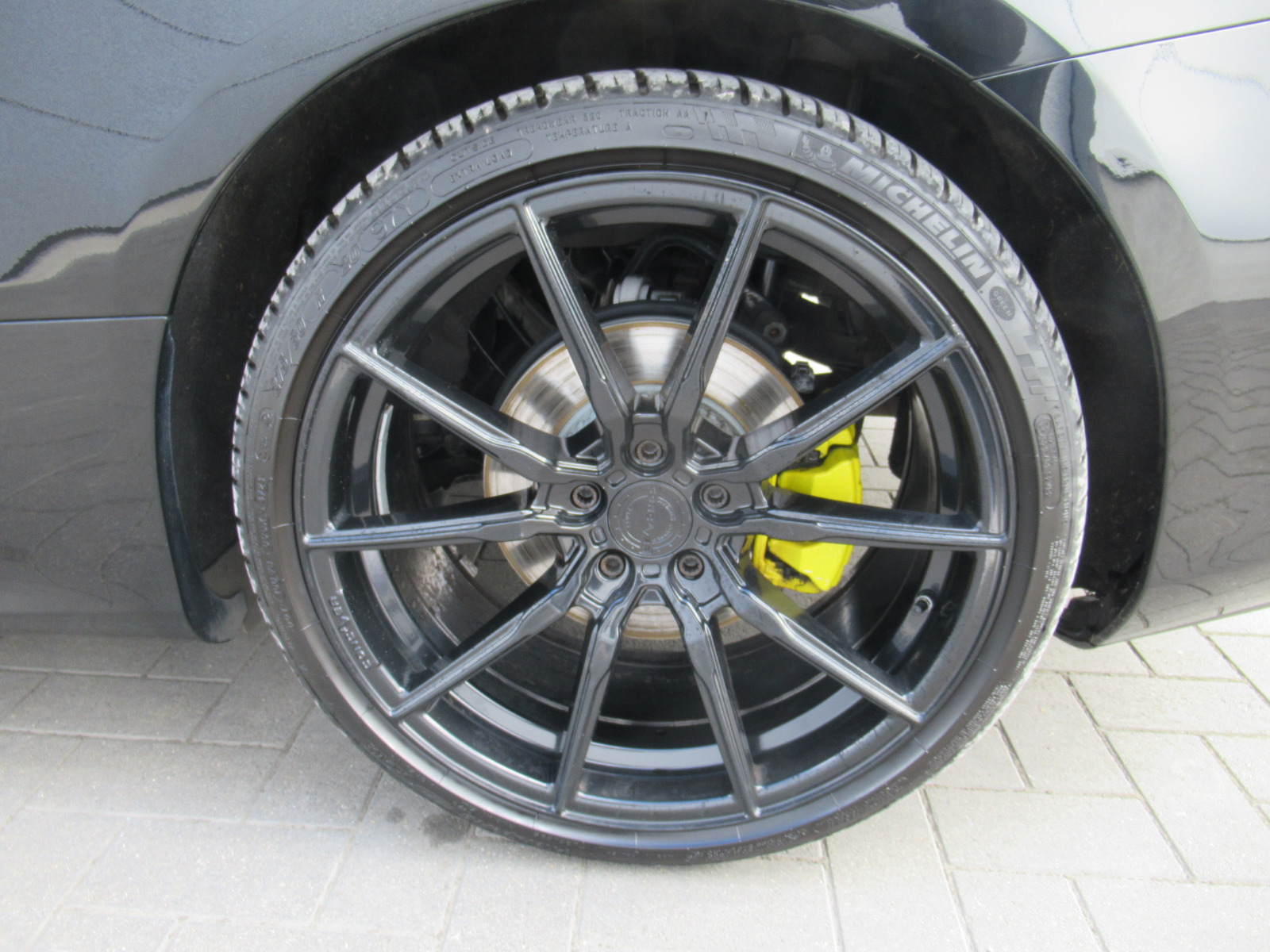 2022 Mercedes-Benz E 220d Coupe AMG Pano Distronic - Image 22