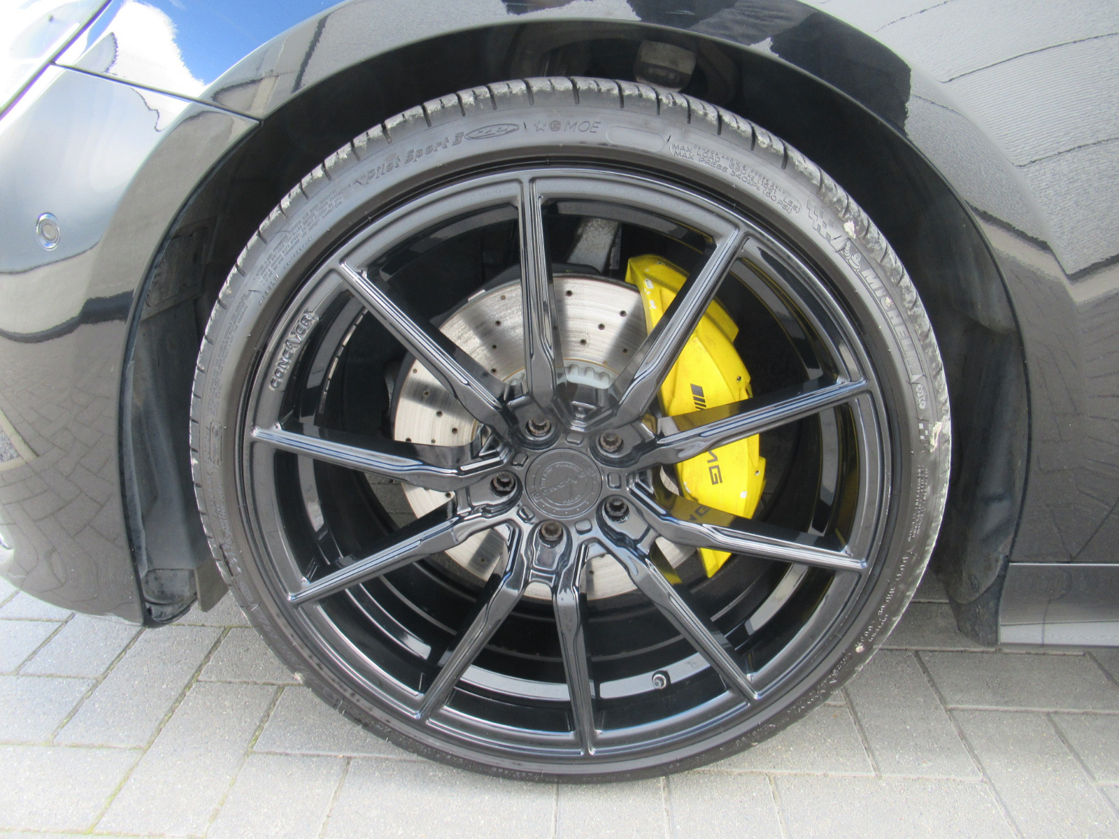 2022 Mercedes-Benz E 220d Coupe AMG Pano Distronic - Image 23