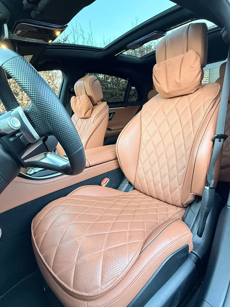2022 Mercedes-Benz S 580 Long e 4-Matic PHEV (375 kW) - Image 10